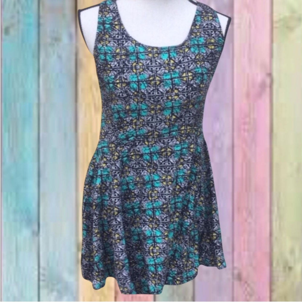 Bebop Black Multicolor Fit & Flare T-back Dress